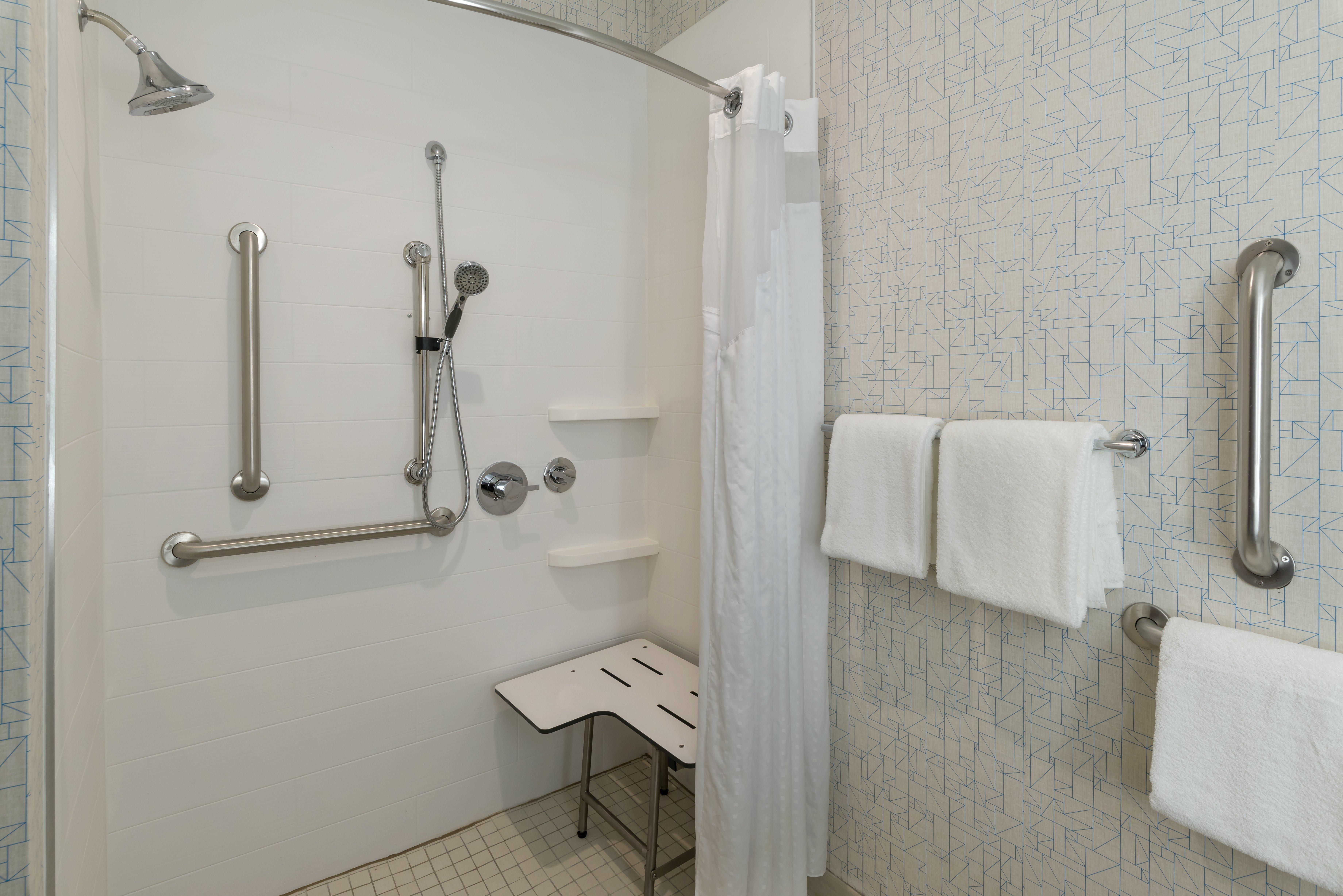 Holiday Inn Express Lawrence By Ihg Dış mekan fotoğraf