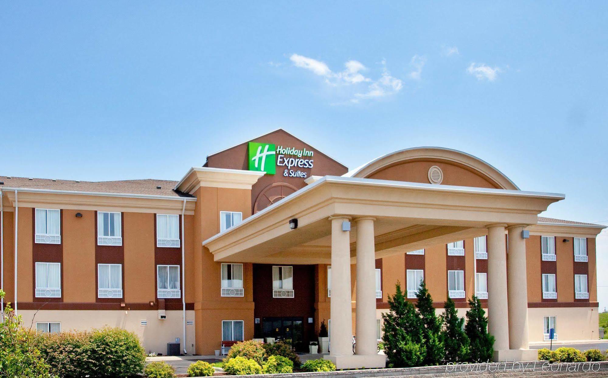 Holiday Inn Express Lawrence By Ihg Dış mekan fotoğraf