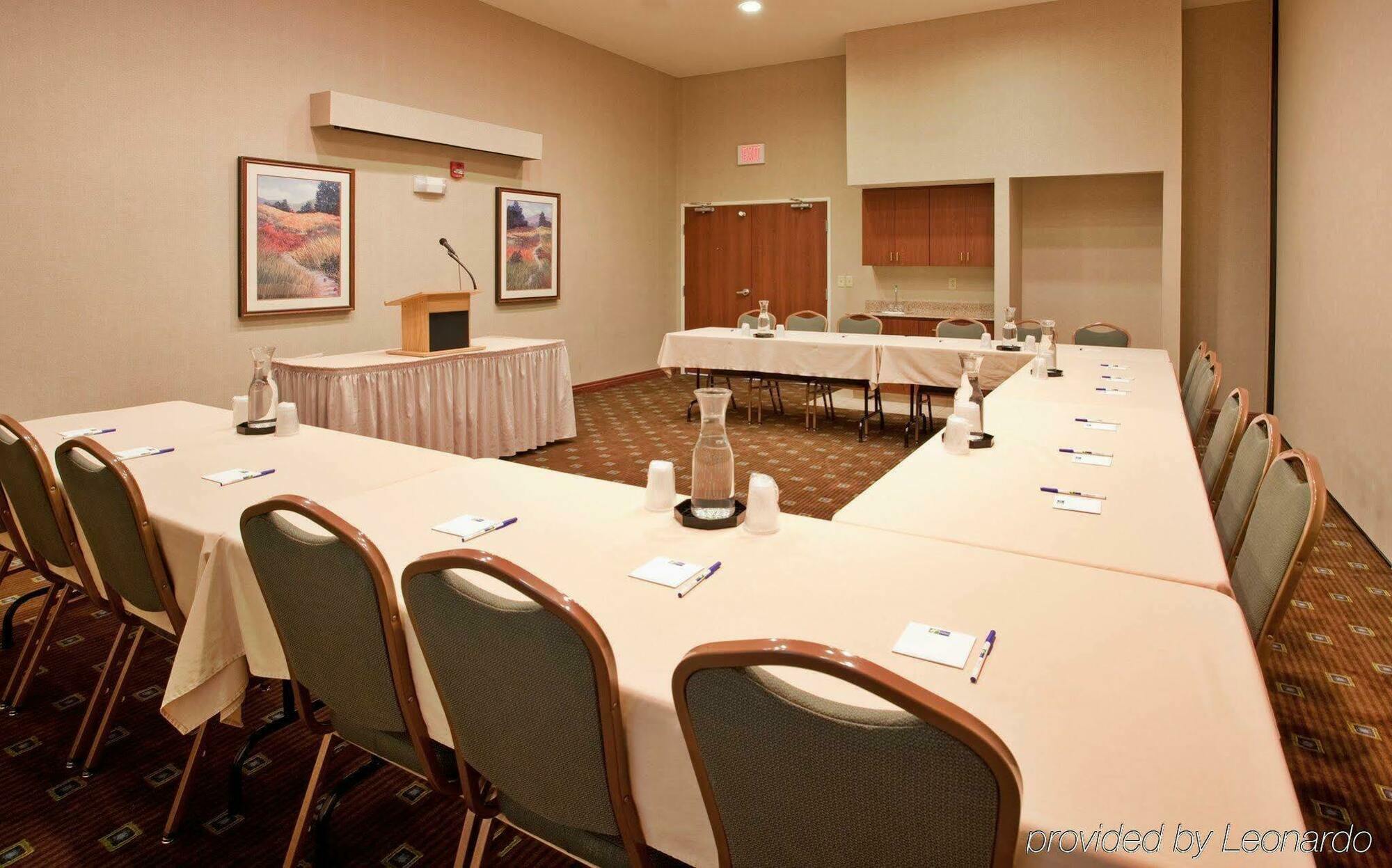 Holiday Inn Express Lawrence By Ihg Dış mekan fotoğraf